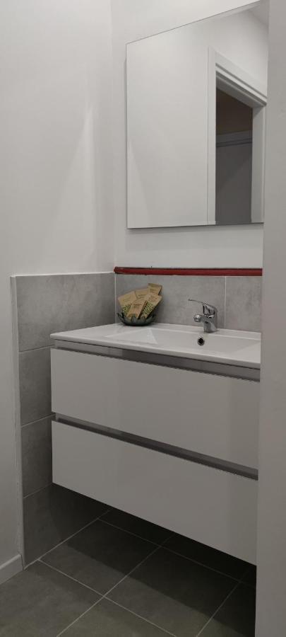 Mini Hotel Wf2 קלטג'ירונה מראה חיצוני תמונה