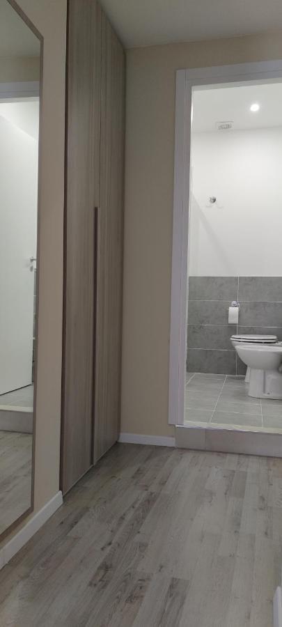 Mini Hotel Wf2 קלטג'ירונה מראה חיצוני תמונה